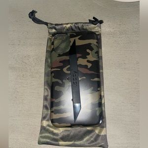 iPhone 11 loopy case